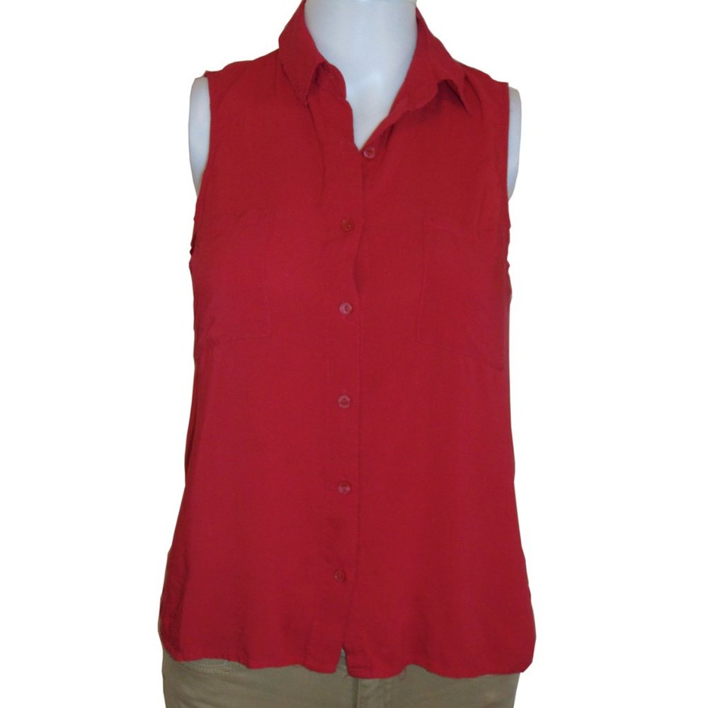 U 2 B Red Sleeveless Button Up Blouse Size S